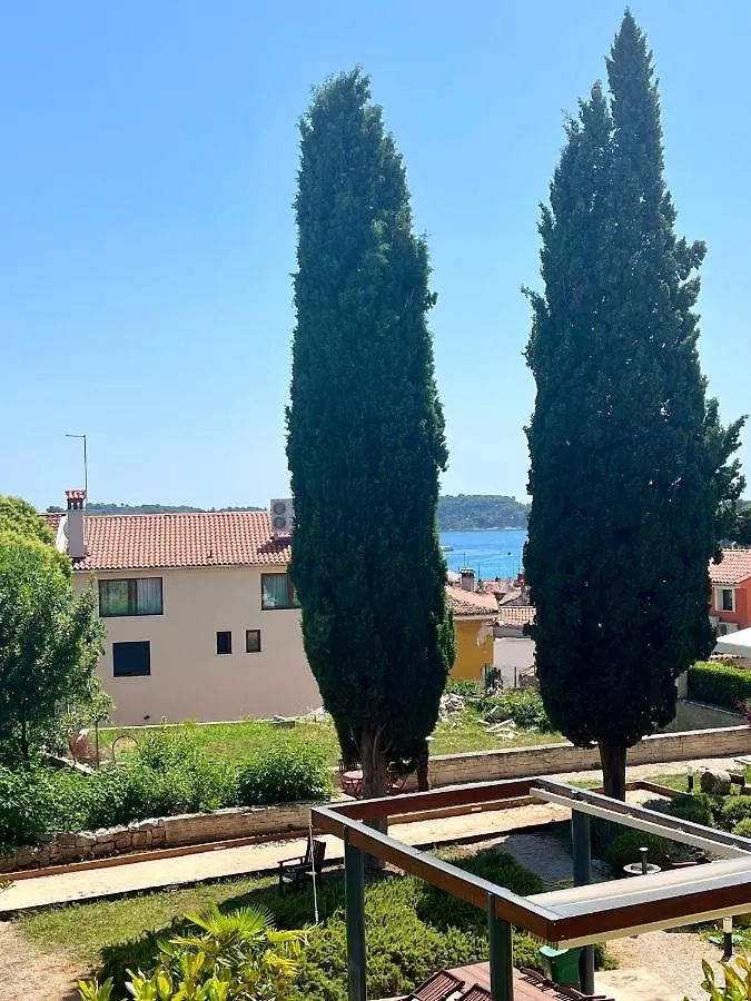 Apartment Delux Rovigno